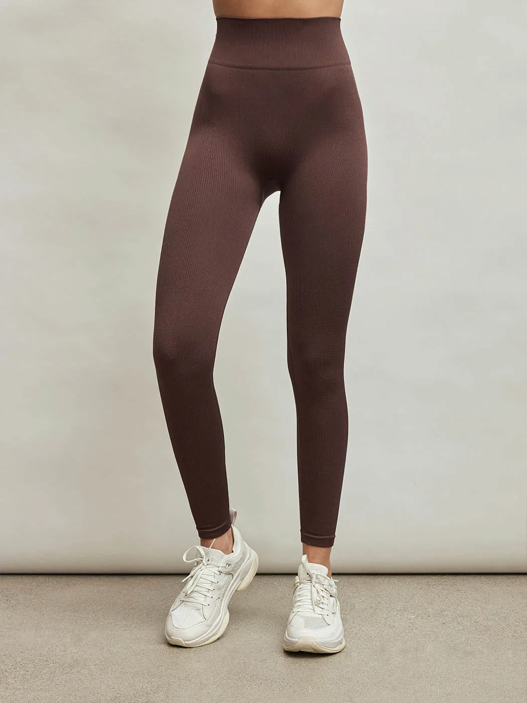 Awaken 7/8 Legging - Chocolate
