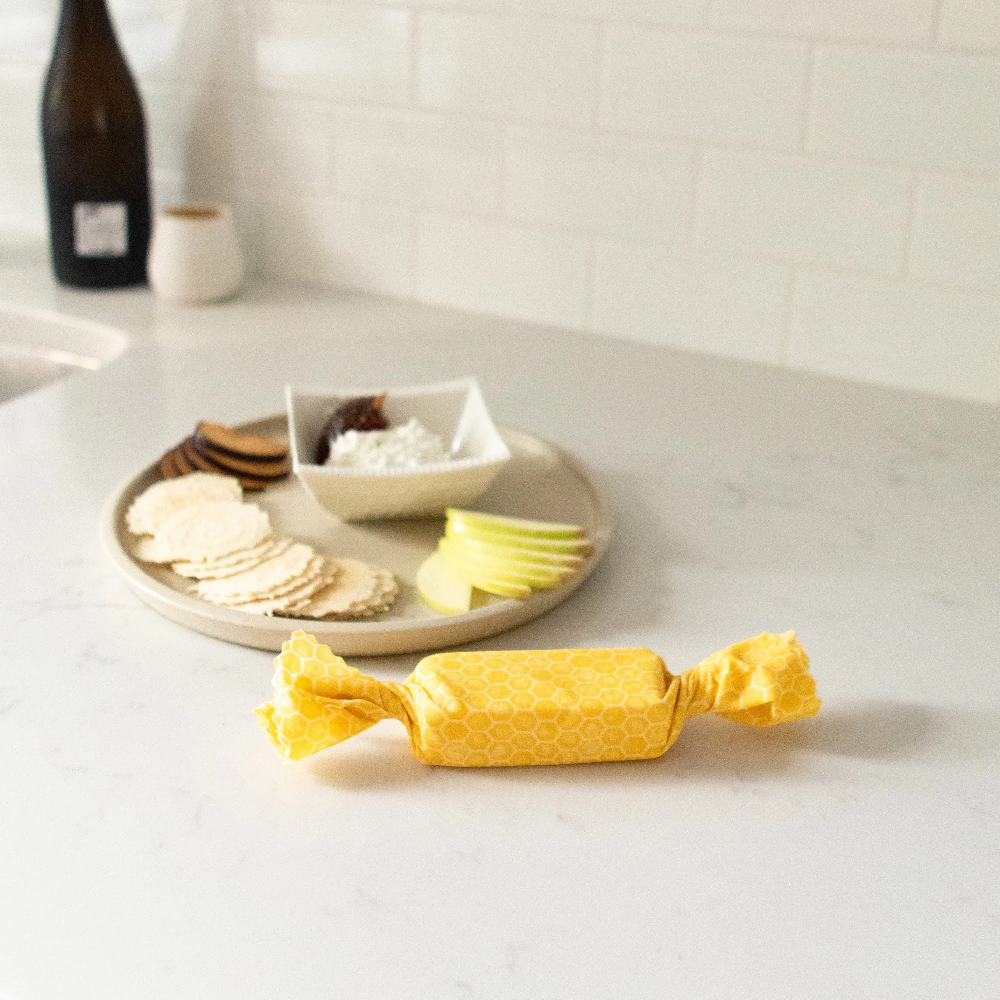 Bee Hive Bundle: Beeswax Food Wraps   Swedish Dishcloths