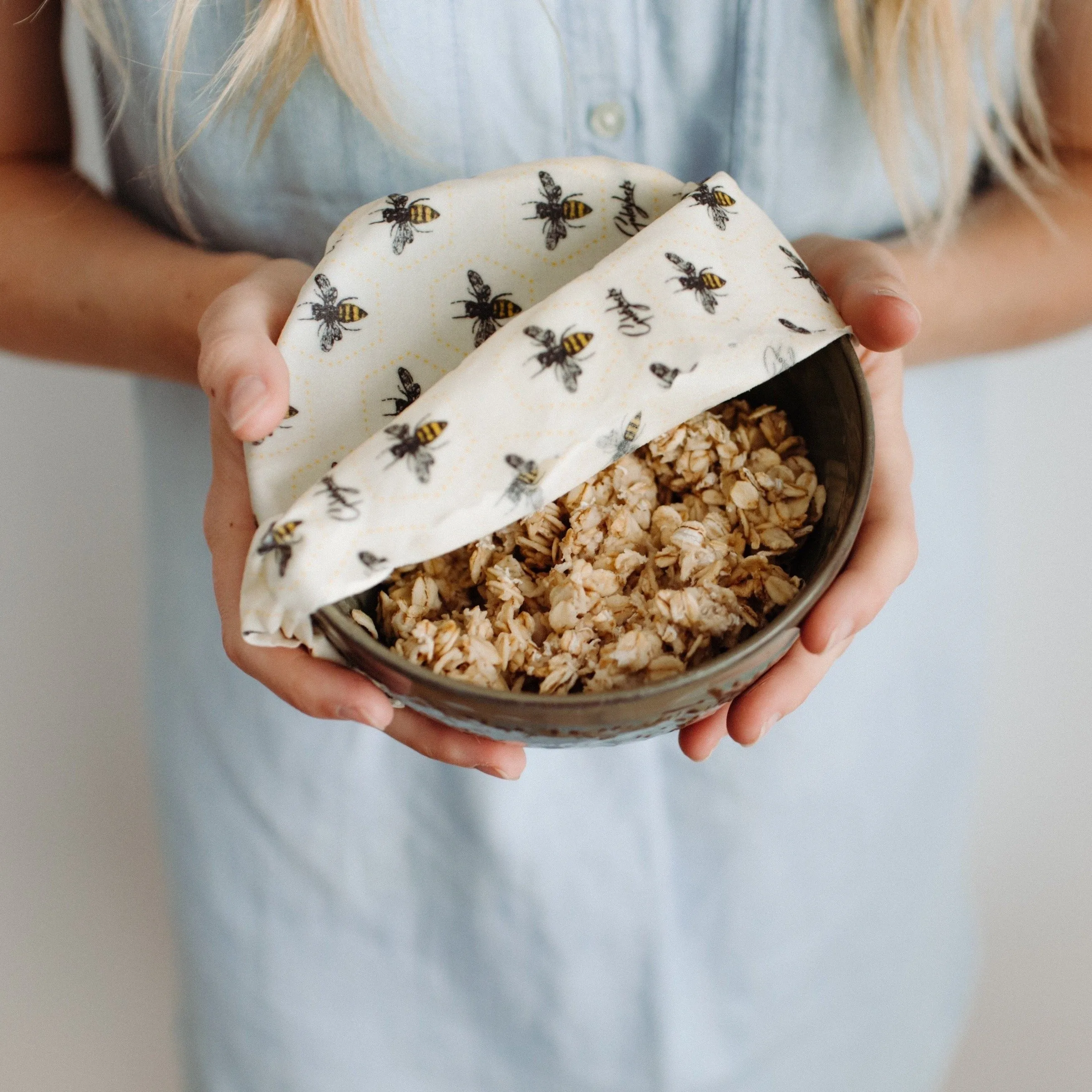 Bee Hive Bundle: Beeswax Food Wraps   Swedish Dishcloths