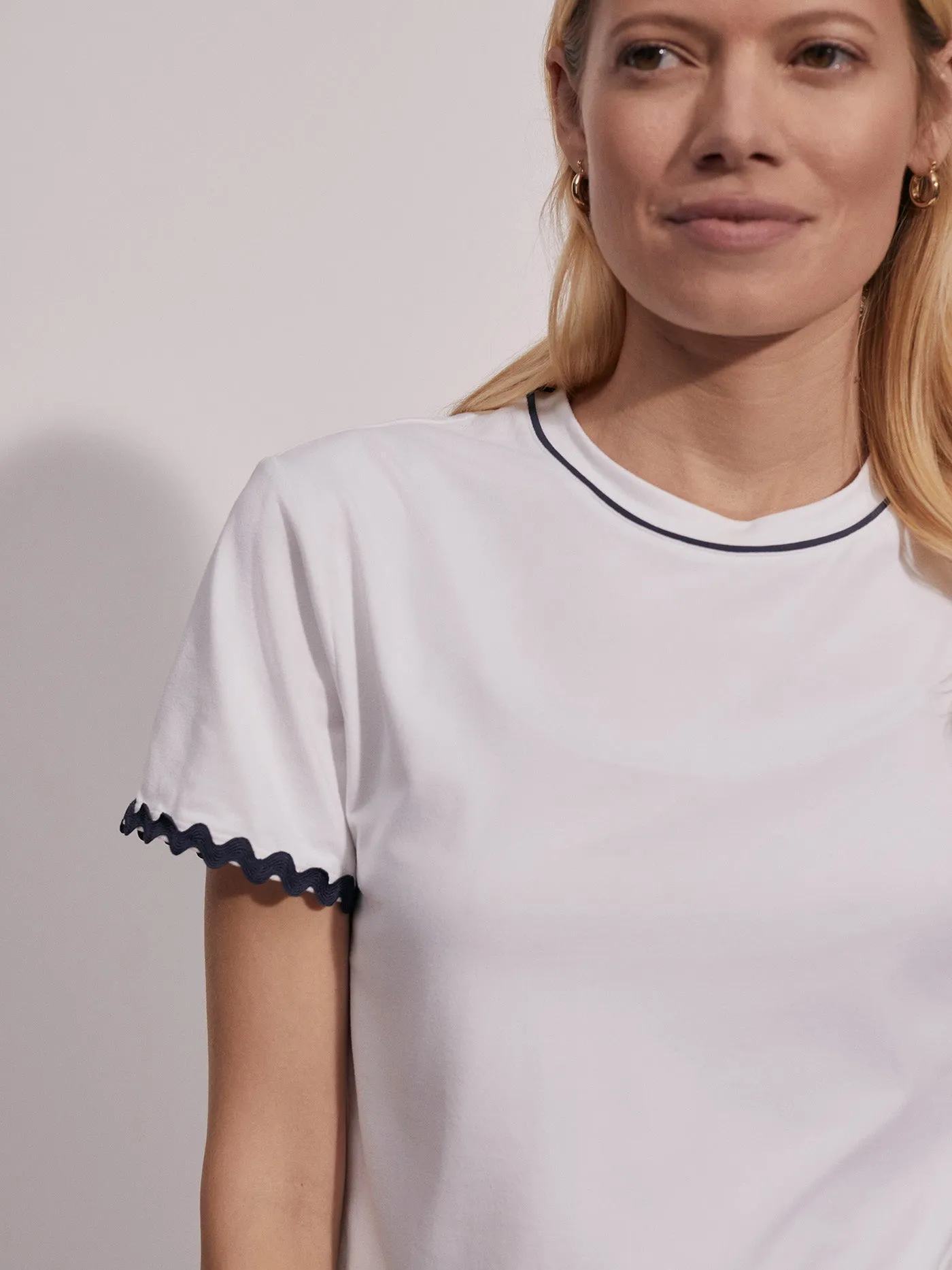 Elodie Performance Tee