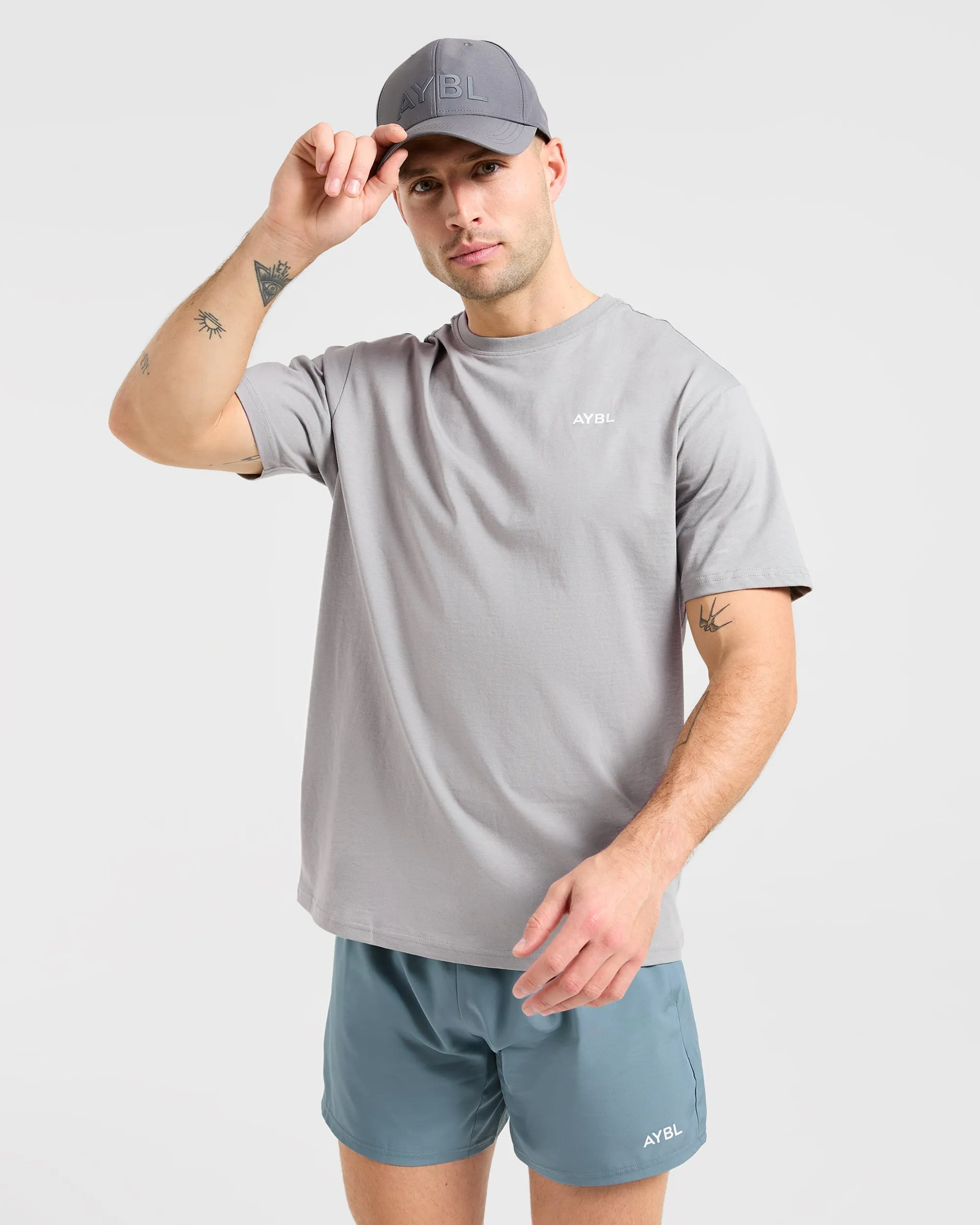 Essential T Shirt - Misty