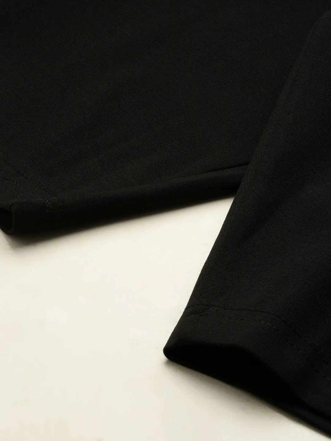 Men Black Mid Rise Sports Shorts
