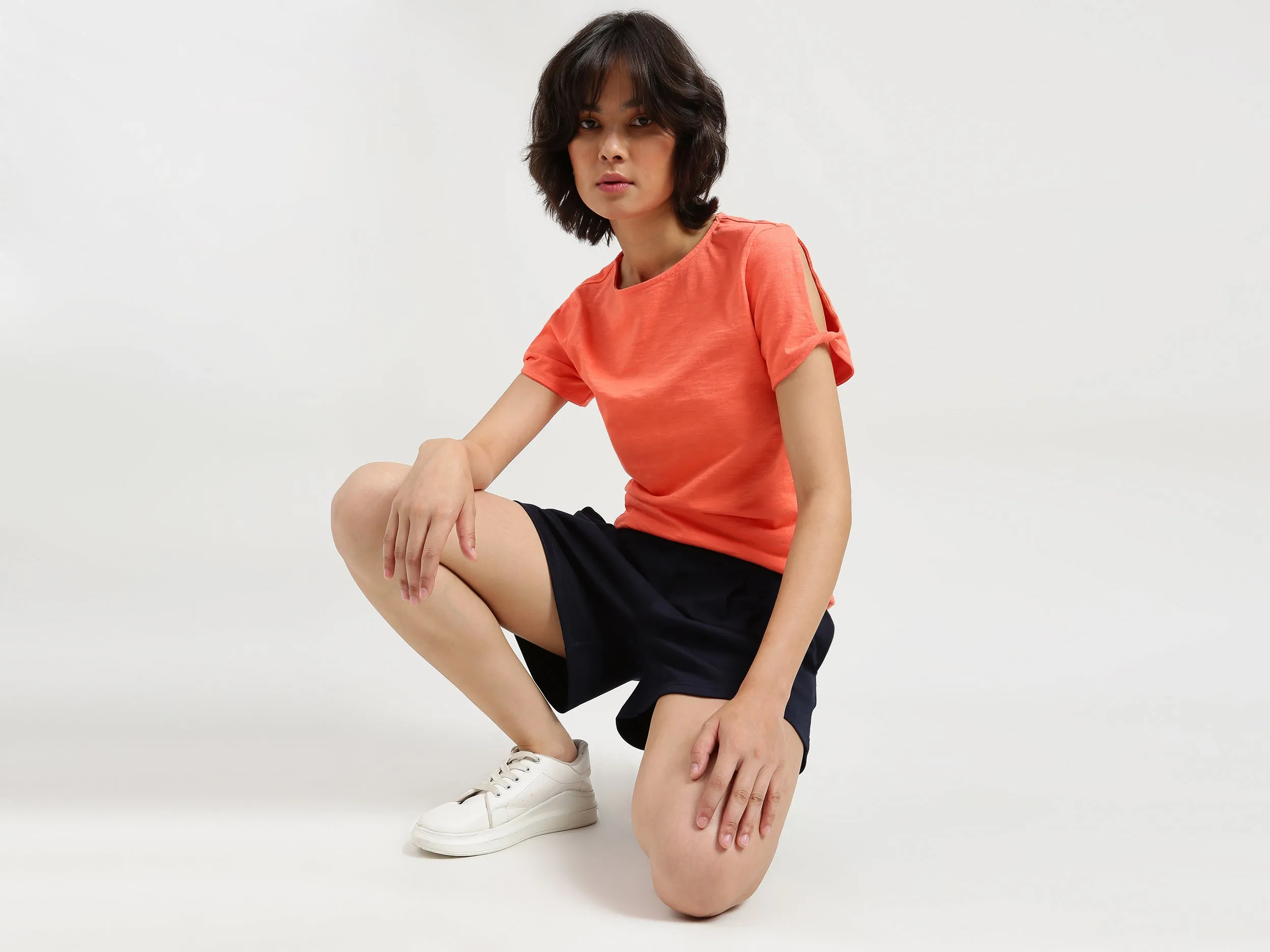 Women Navy Blue Solid Shorts